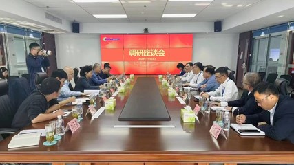 【大興調(diào)查研究】程軼輝赴&ldquo;五一個(gè)&rdquo;聯(lián)點(diǎn)企業(yè)聯(lián)誠(chéng)軌道集團(tuán)調(diào)研